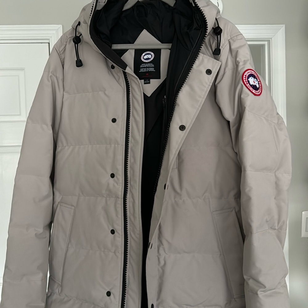 Canada Goose Jacket